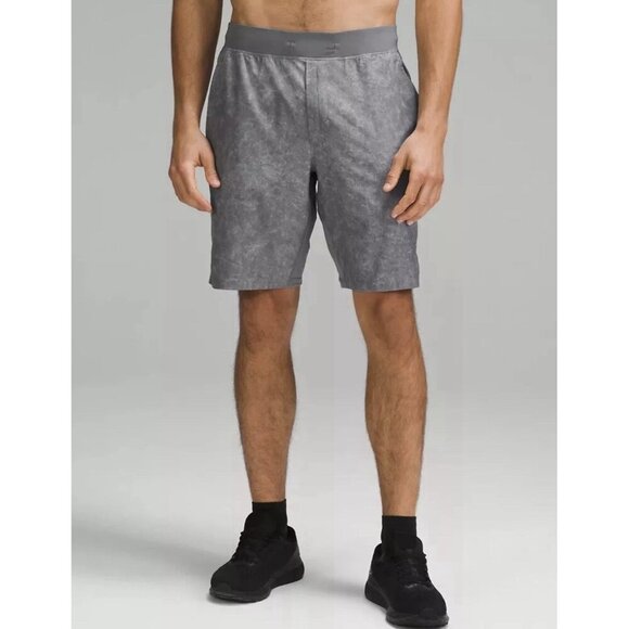 Lululemon T.H.E. Short 7" Linerless Mens Small Gray Gravel Dust Zip Pockets - Picture 1 of 10